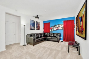 8BR Family Home with Private Pool & Theatre Room